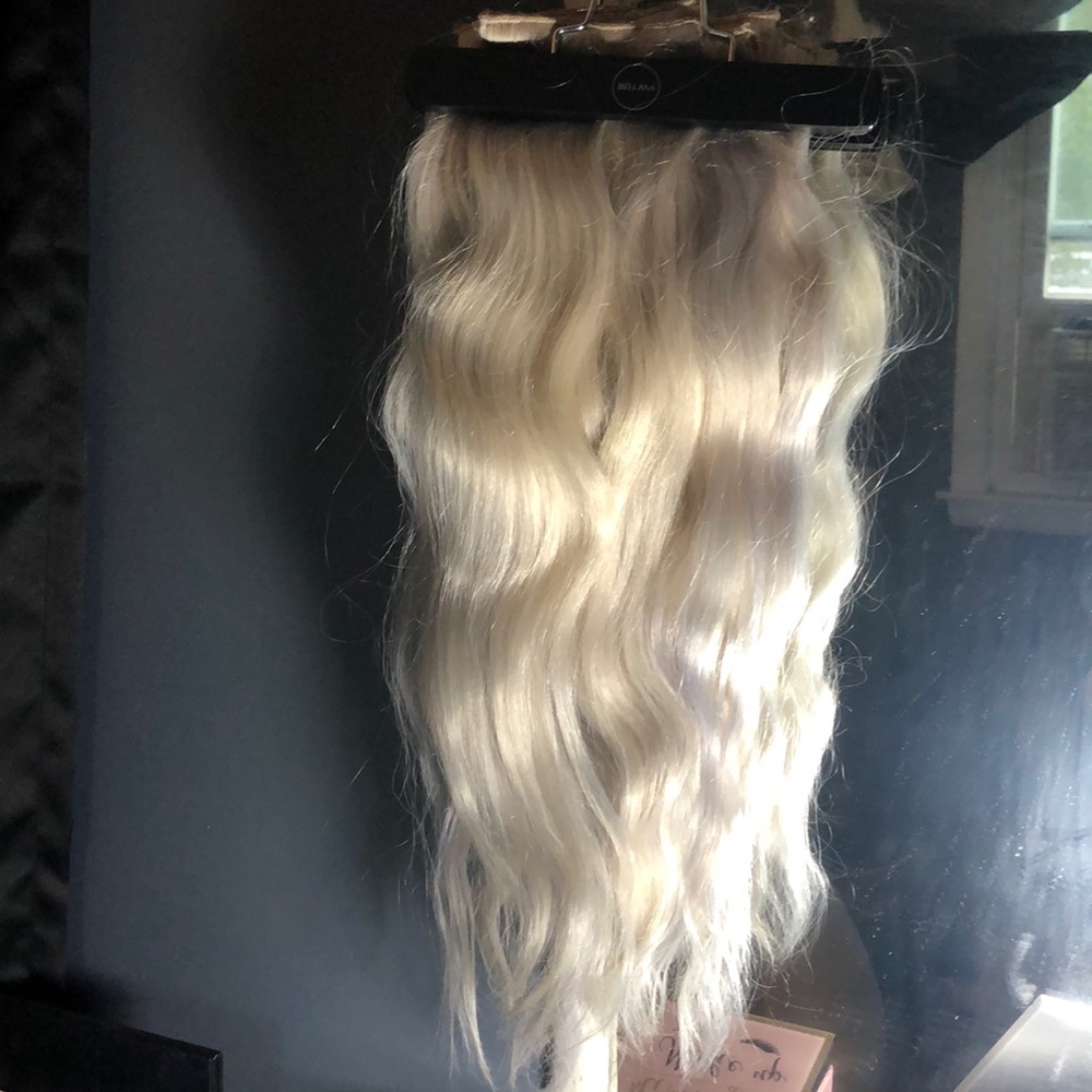 Bellami x Dove Cameron 20” clip in hair